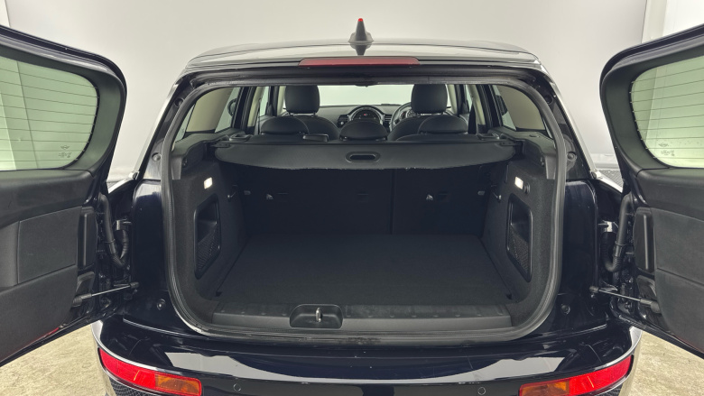 MINI Clubman 1.5 Cooper Classic 6dr Petrol Estate